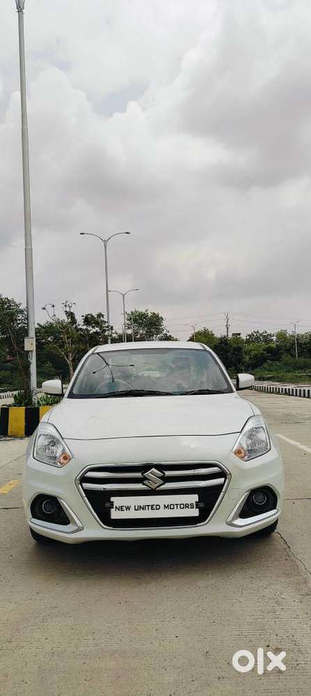 Maruti Suzuki Dzire 1.2 Vxi, 2023, Petrol