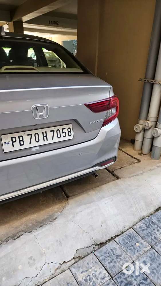 Honda Amaze Less Driven 38500