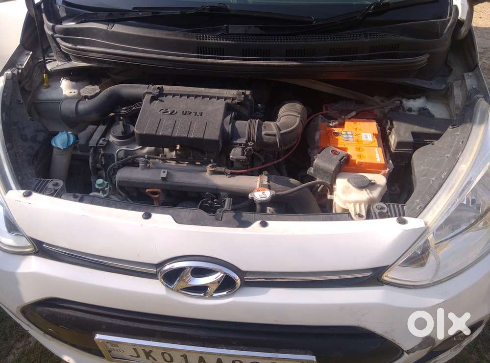 Hyundai Grand I10 2015 Diesel 95784 Km Driven