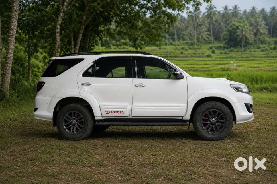 Toyota Fortuner, 2014, Diesel