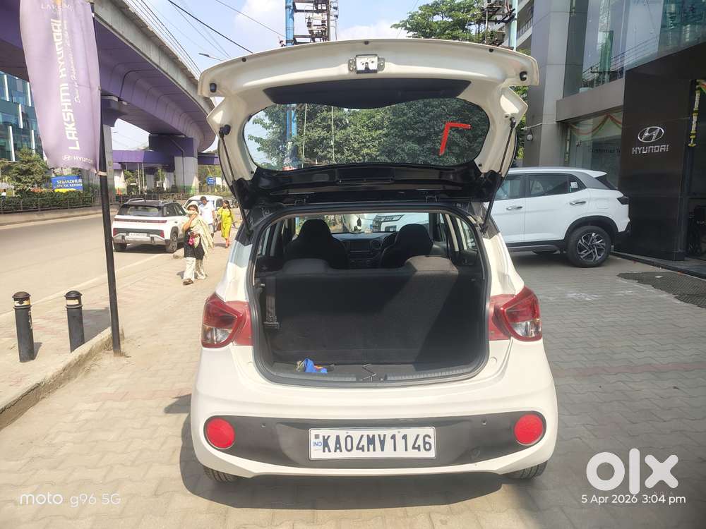 Hyundai Grand I10 Sportz Dual Tone 1.2 Vtvt, 2018, Petrol