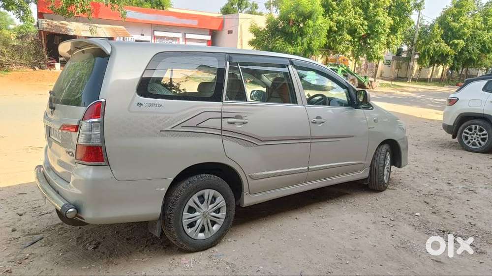 Toyota Innova 2.5g