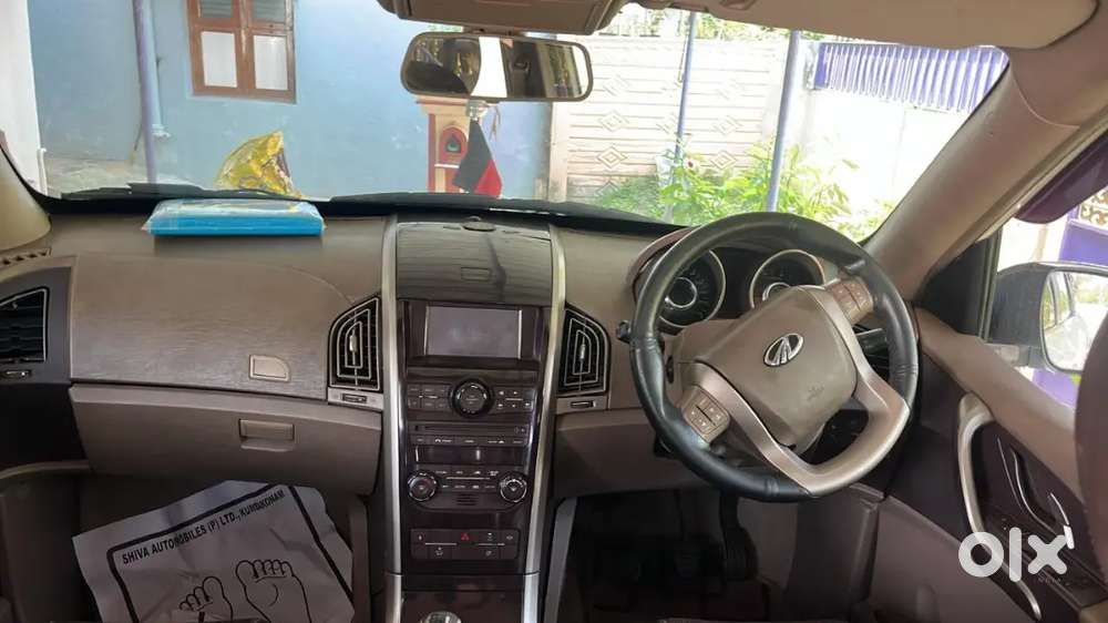 Mahindra Xuv500 2015 Diesel 150000 Km Driven
