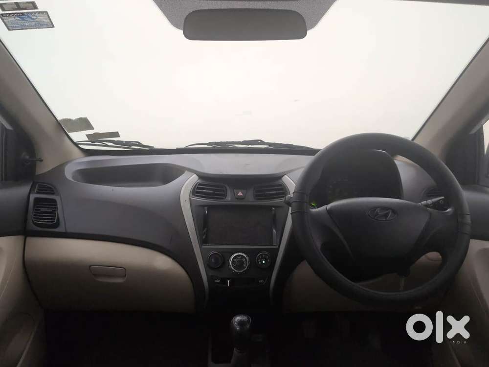 Hyundai Eon Era+ Se, 2017, Petrol