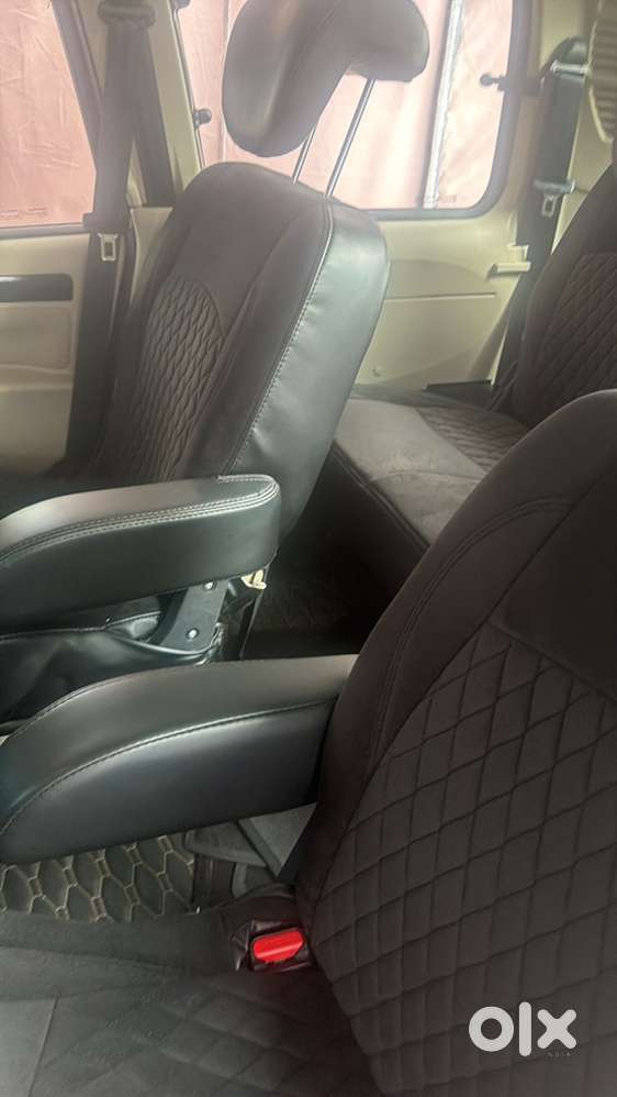 Mahindra Scorpio Classic 2025 Diesel 6000 Km Driven