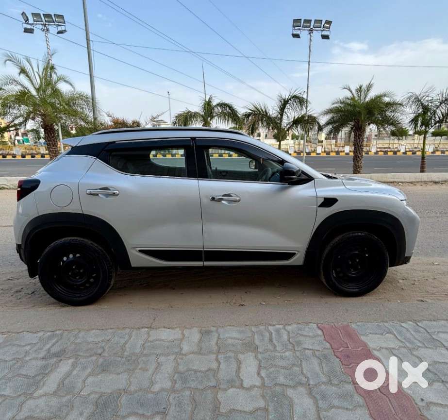 Renault Kiger Rxe, 2022, Petrol