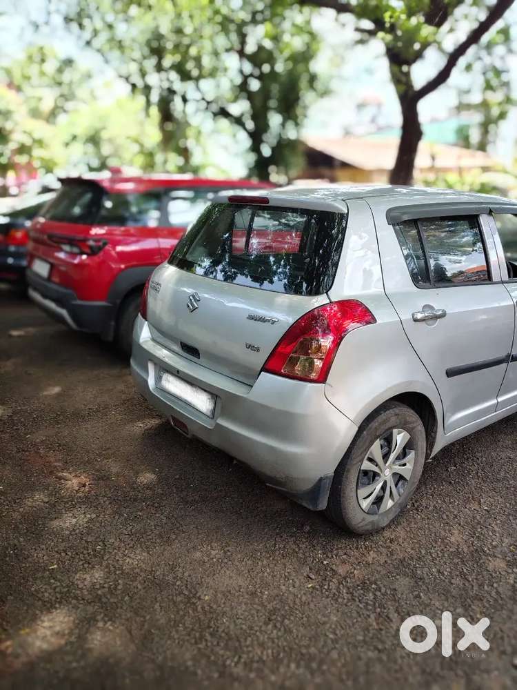 Maruti Suzuki Swift 2010