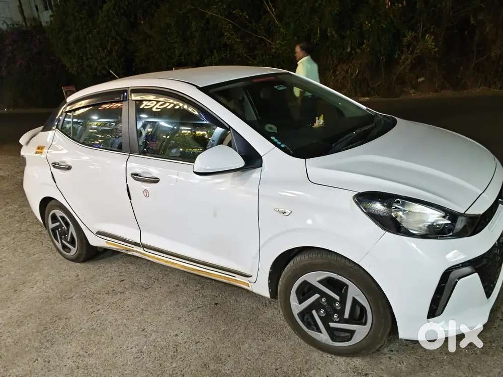 Hyundai Aura 2025, New Condition Given To Rent.