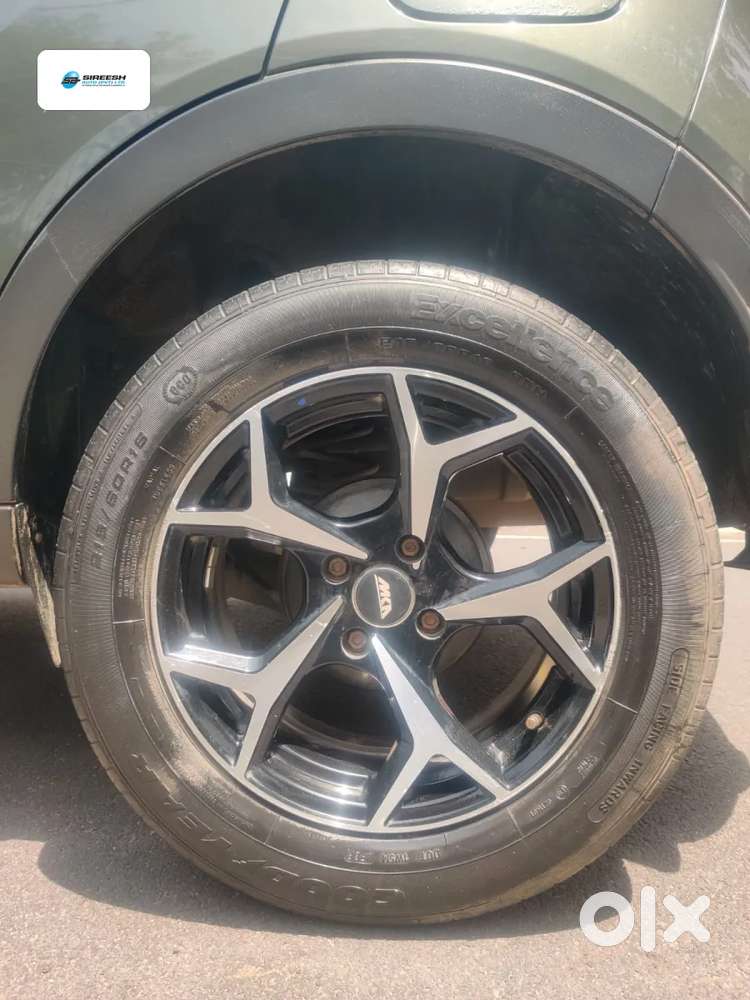 Tata Nexon 1.2 Revotron Xma Amt (s), 2021, Petrol