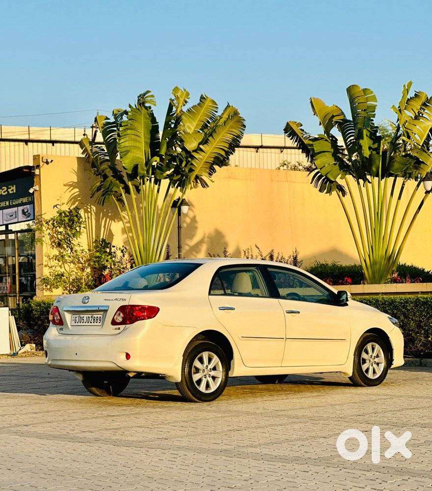 Toyota Corolla Altis 2010-2013 G, 2010, Petrol