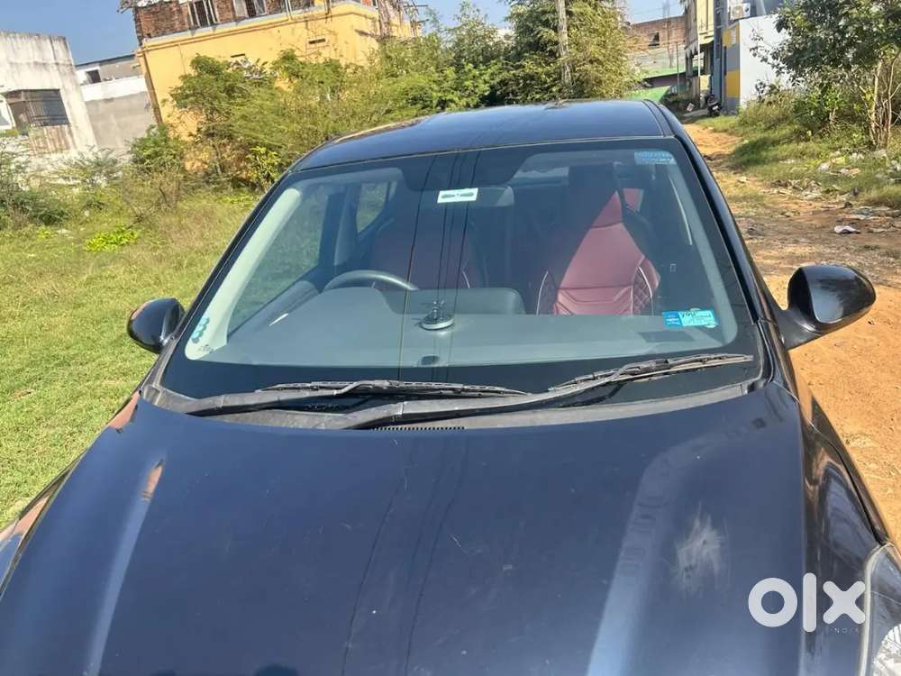 Hyundai Aura 2024 Petrol Well Maintained