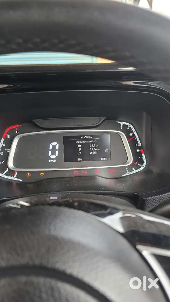 Kia Sonet 2026 Diesel Well Maintained