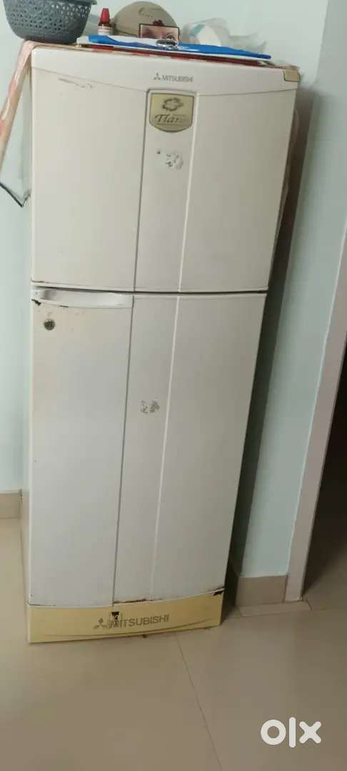 Mistrubushi fridge