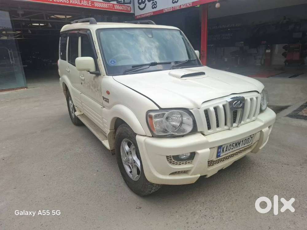 Mahindra Scorpio 2006-2009 2.6 Turbo 7 Str, 2004, Diesel