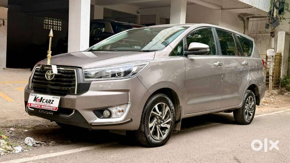Toyota Innova Crysta 2.4 V 7 Str, 2025, Diesel