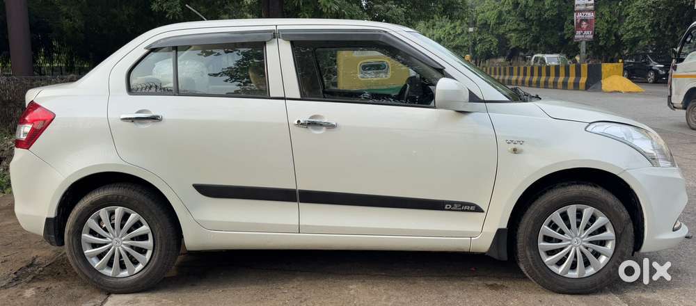 Maruti Suzuki Swift Dzire Lxi Optional-o, 2016, Petrol