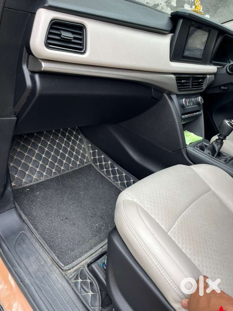 Mahindra Xuv700 Petrol Manual 2023