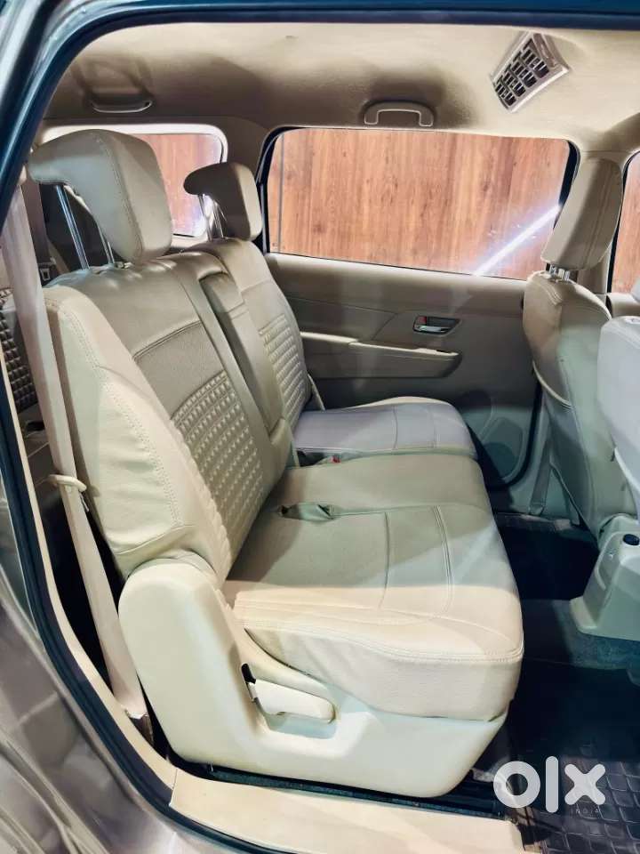 Maruti Suzuki Ertiga 2022-2023  Vxi, 2023, Petrol