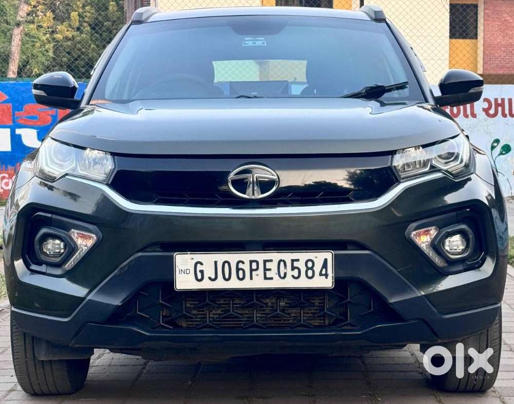 Tata Nexon 1.2 Revotron Xm (s), 2020, Petrol
