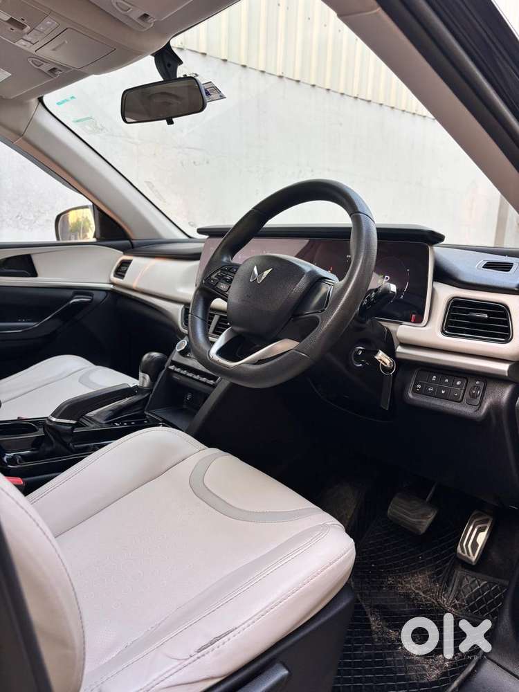 Mahindra Xuv700, 2022, Diesel