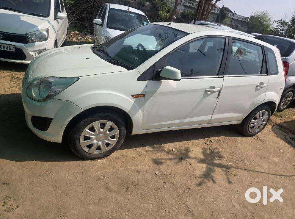 Ford Figo 1.5d Trend Mt, 2013, Diesel