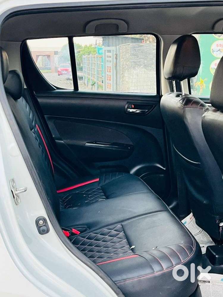 Maruti Suzuki Swift Vxi, 2016, Petrol