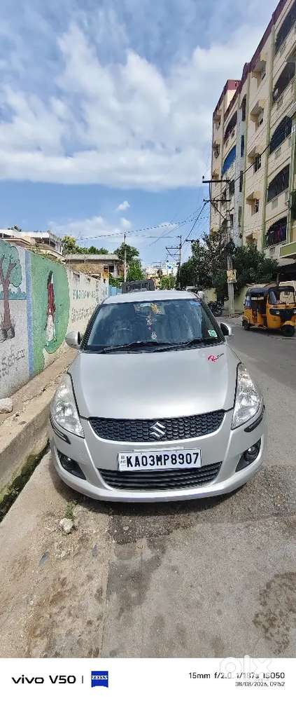 Maruti Suzuki Swift Vvt Zxi 2012