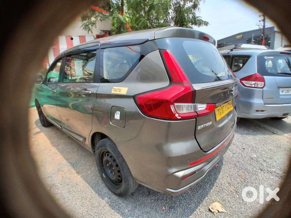 Maruti Suzuki Ertiga Vxi Shvs, 2024, Petrol