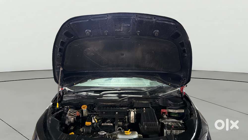 Tata Altroz Xza Plus (o) (s), 2025, Petrol