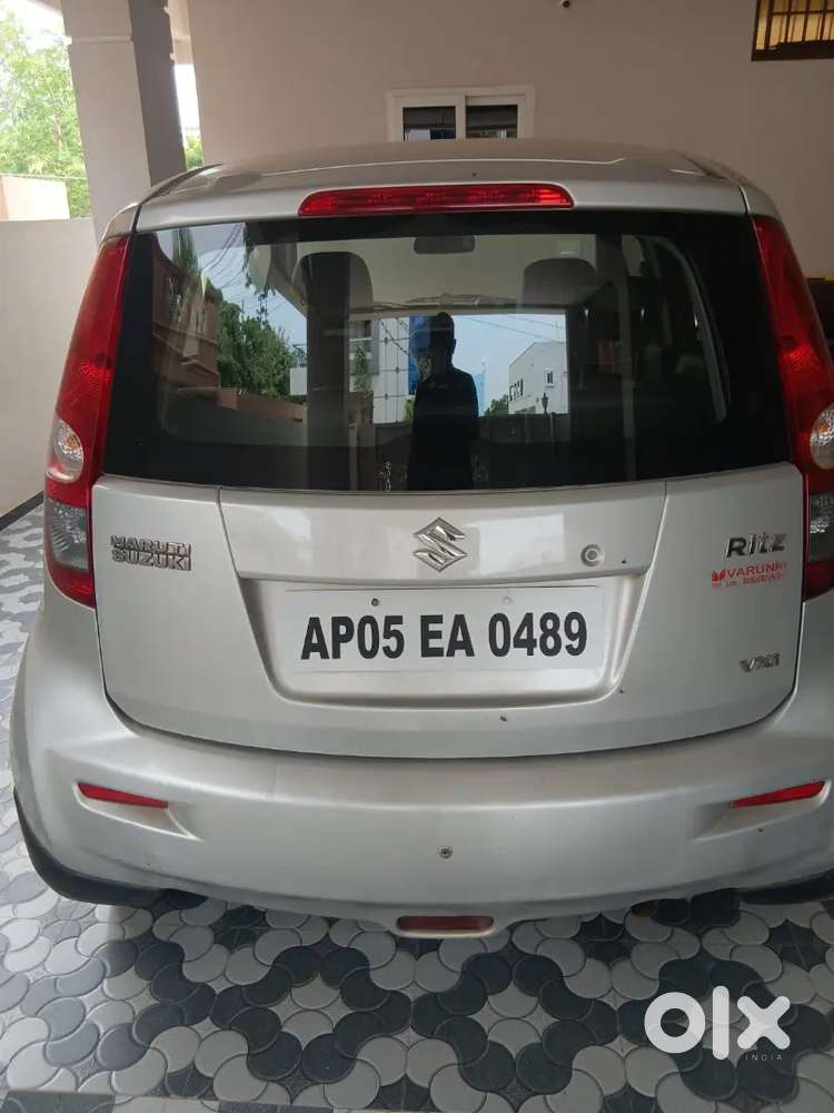 Maruti Suzuki Ritz Vxi 2011
