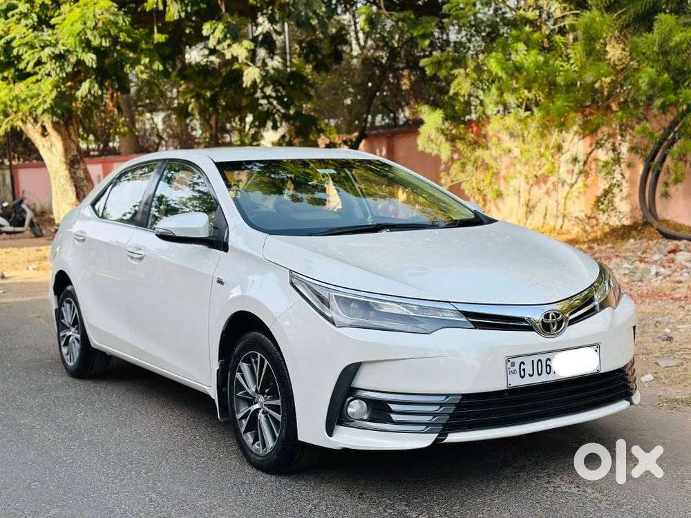 Toyota Corolla Altis 1.8 Gl, 2017, Petrol