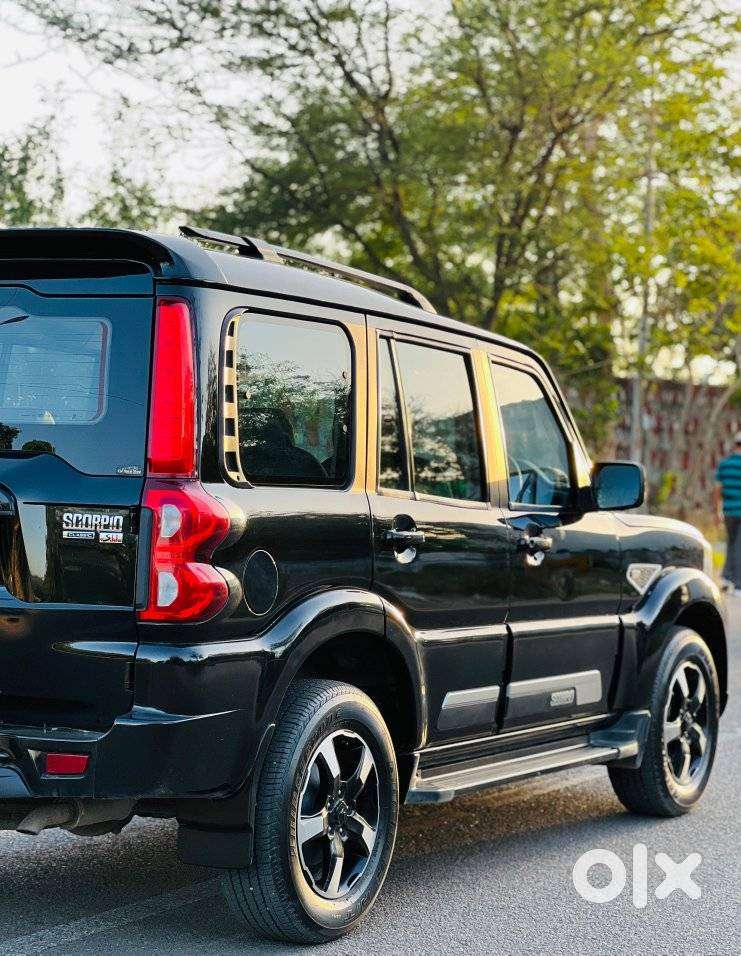 Mahindra Scorpio Classic 2.2 S 11 Mt 7 Str, 2024, Diesel