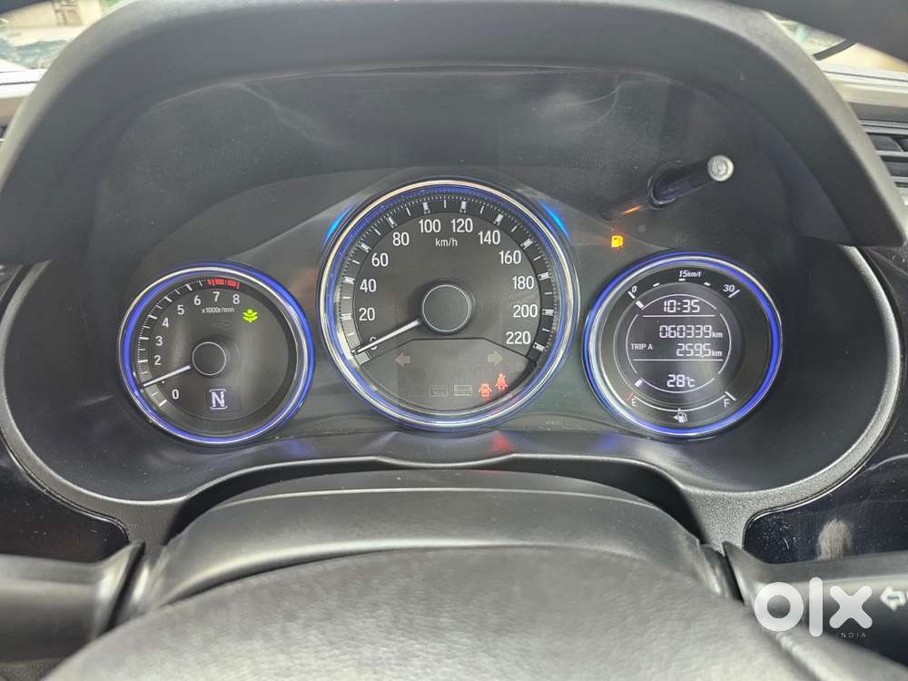 Honda City 1.5 V At Sunroof, 2015, Petrol