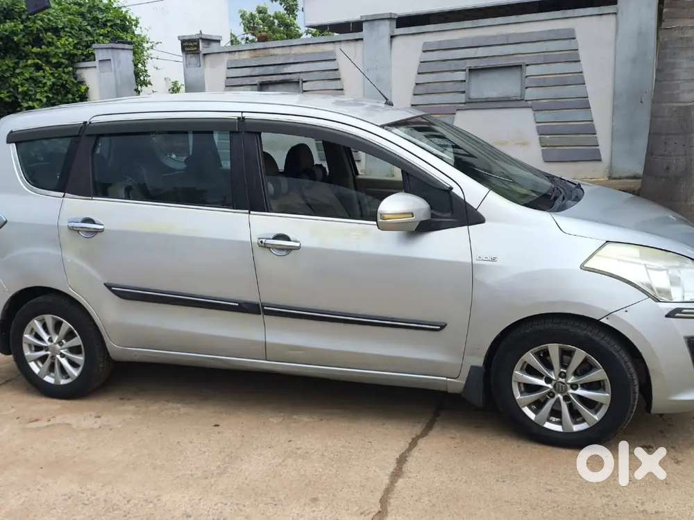 Maruti Suzuki Ertiga 2015