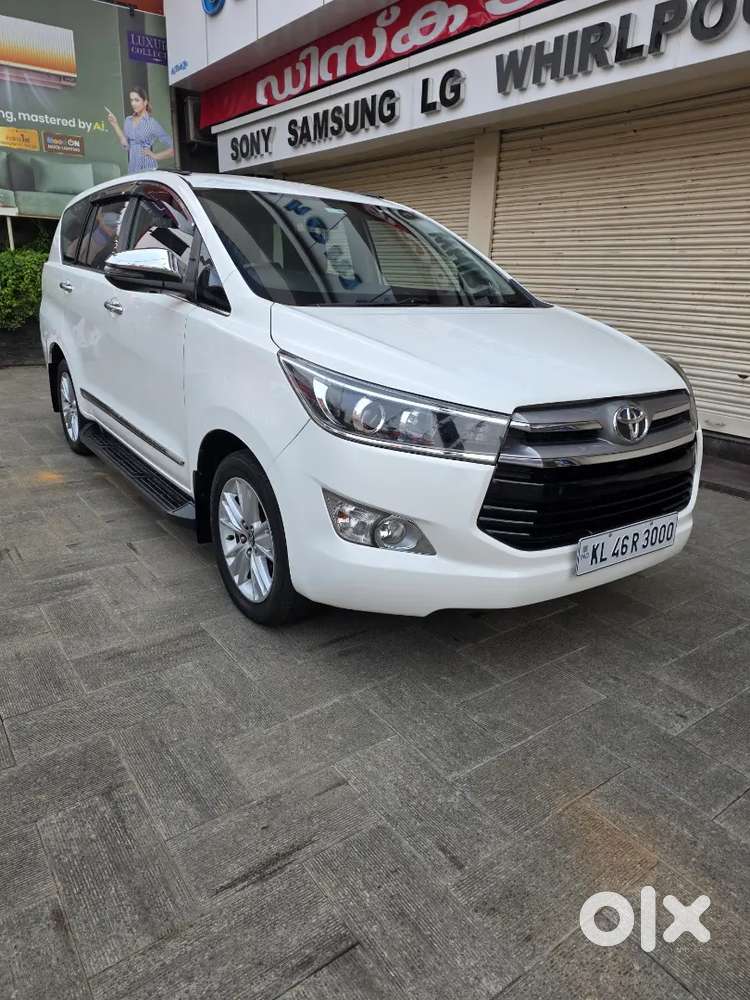 Toyota Innova Crysta 2017 2.8 Zx At 7s 58000km Excellent Condition