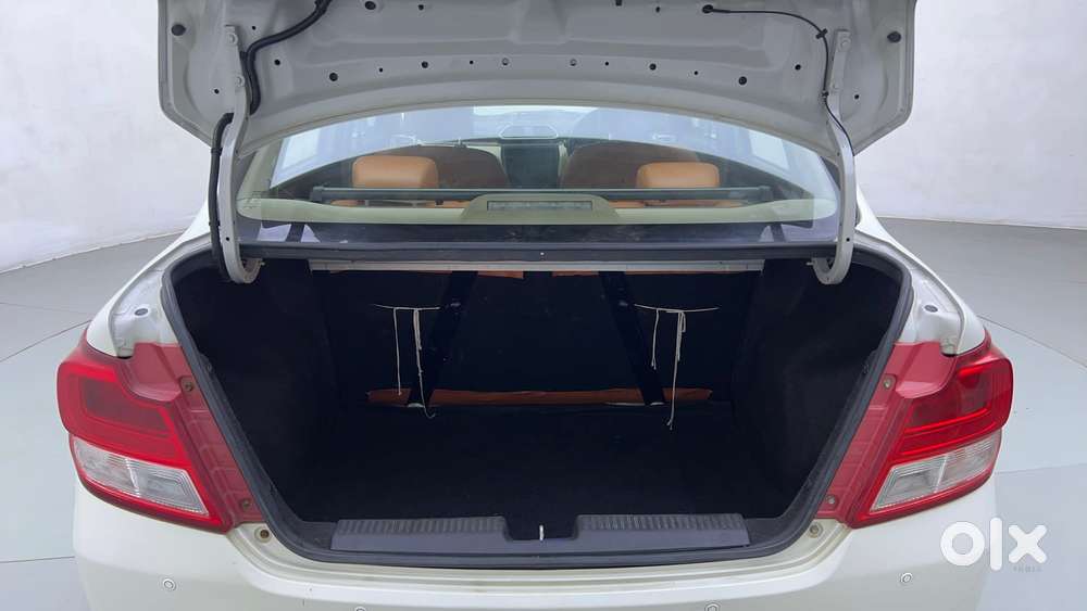 Maruti Suzuki Dzire 1.2 Vxi Amt, 2017, Petrol