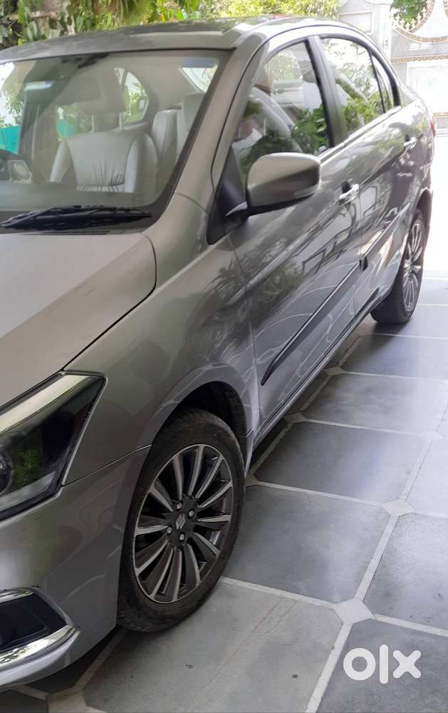 Nexa Ciaz Smart Hybrid Alpha 1.5 Lt