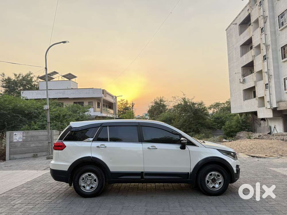 Tata Hexa 2.2 Xe 4x2 7 Str, 2018, Diesel