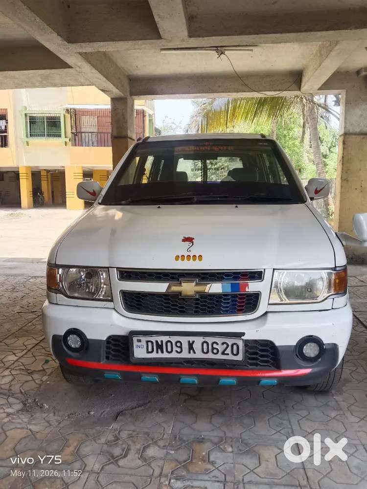Chevrolet Tavera 2015 Diesel 400000 Km Driven