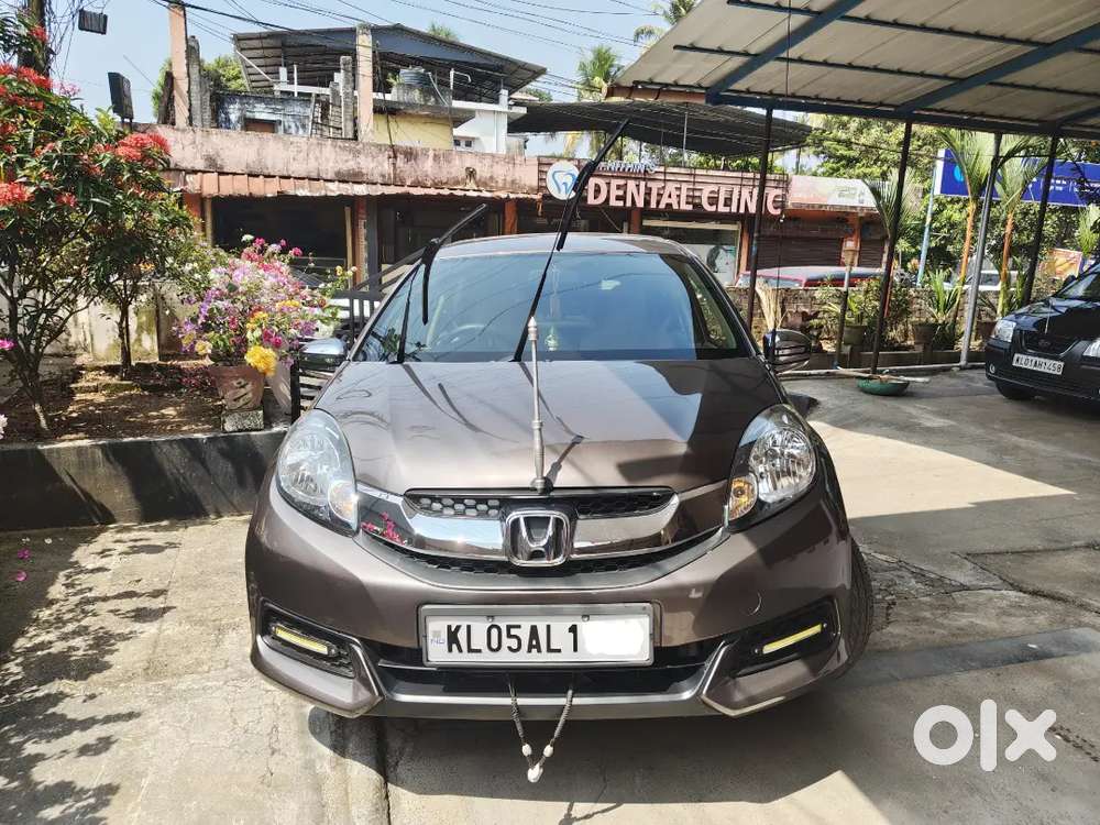 Honda Mobilio 2010 Petrol Well Maintained Company Service Only