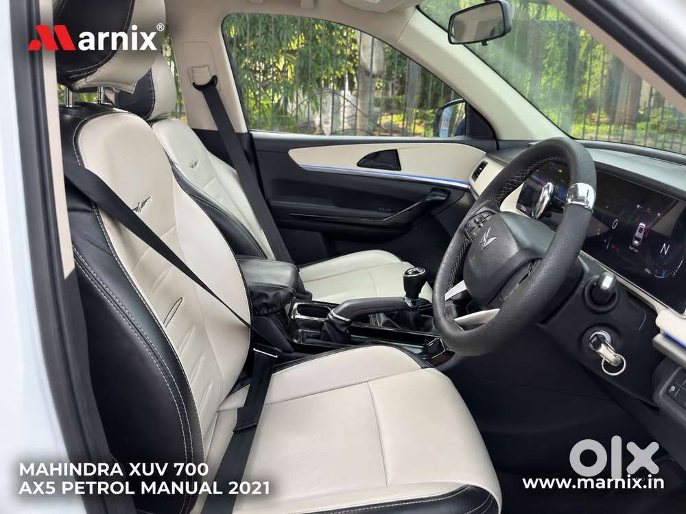 Mahindra Xuv700 Ax 5 Petrol Mt 7 Str (e), 2021, Petrol