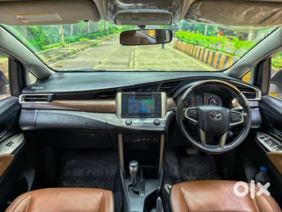 Toyota Innova Crysta 2.8 Z, 2016, Diesel