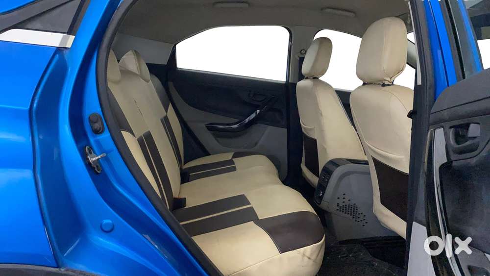 Tata Nexon 1.2 Revotron Xt, 2018, Petrol