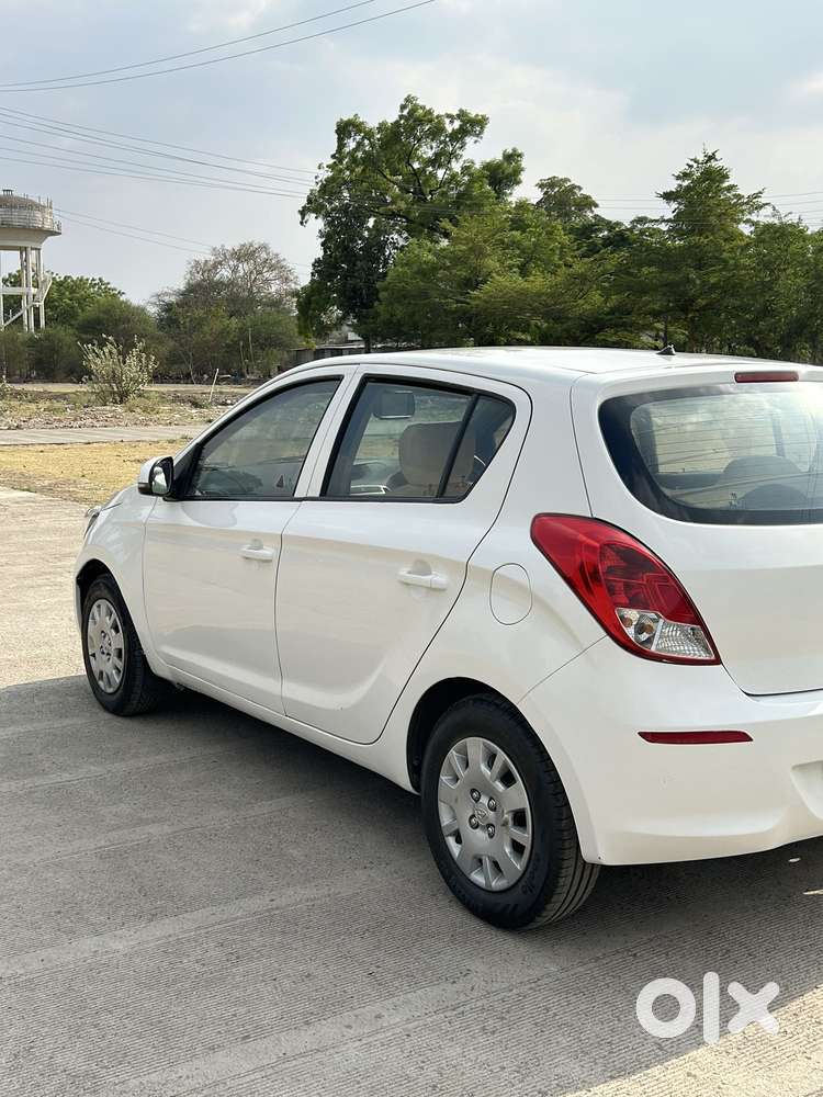 Hyundai I20 2012-2014 Magna Optional 1.2, 2013, Cng & Hybrids