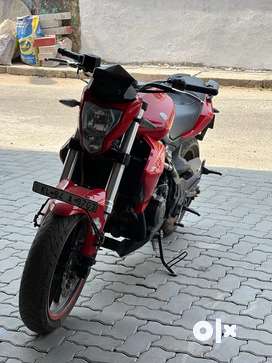 Benelli tnt 300 online 2nd hand