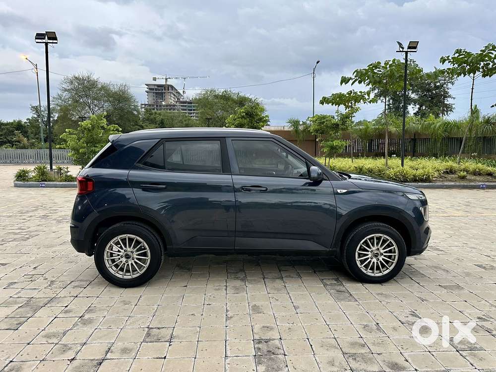 Hyundai Venue E 1.2 Petrol, 2020, Petrol