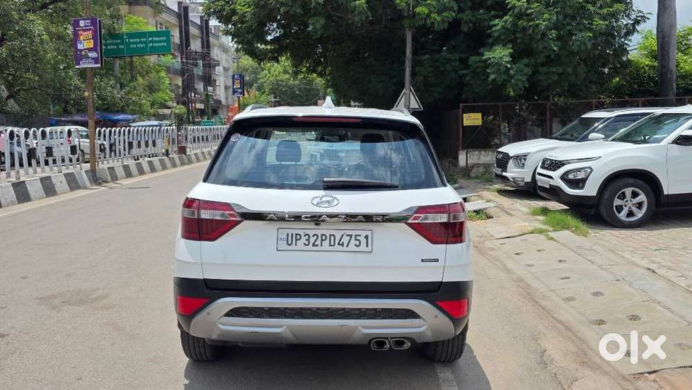Hyundai Alcazar 1.5 Signature (o) Diesel At 7 Str, 2023, Diesel