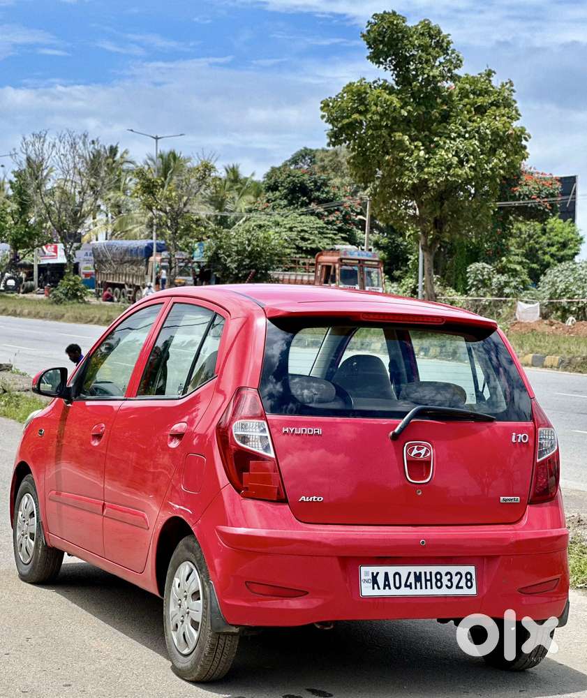 Hyundai I10 Sportz At, 2010, Petrol