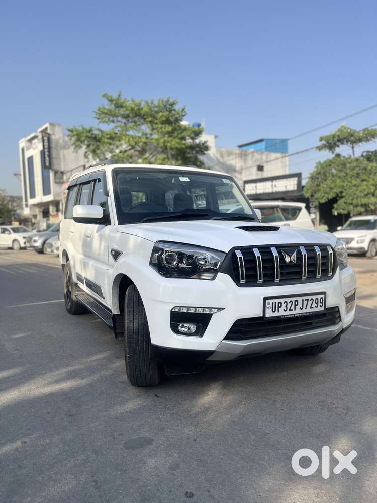 Mahindra Scorpio Classic 2.2 S 11 Mt 7 Str, 2024, Diesel