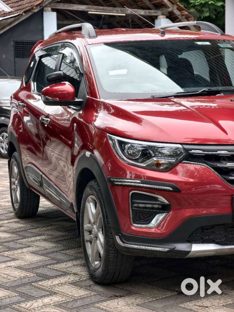 Renault Triber Rxz, 2019, Petrol